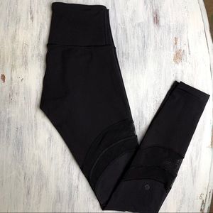 Lululemon Wunder Under HighRise Mesh Size 4